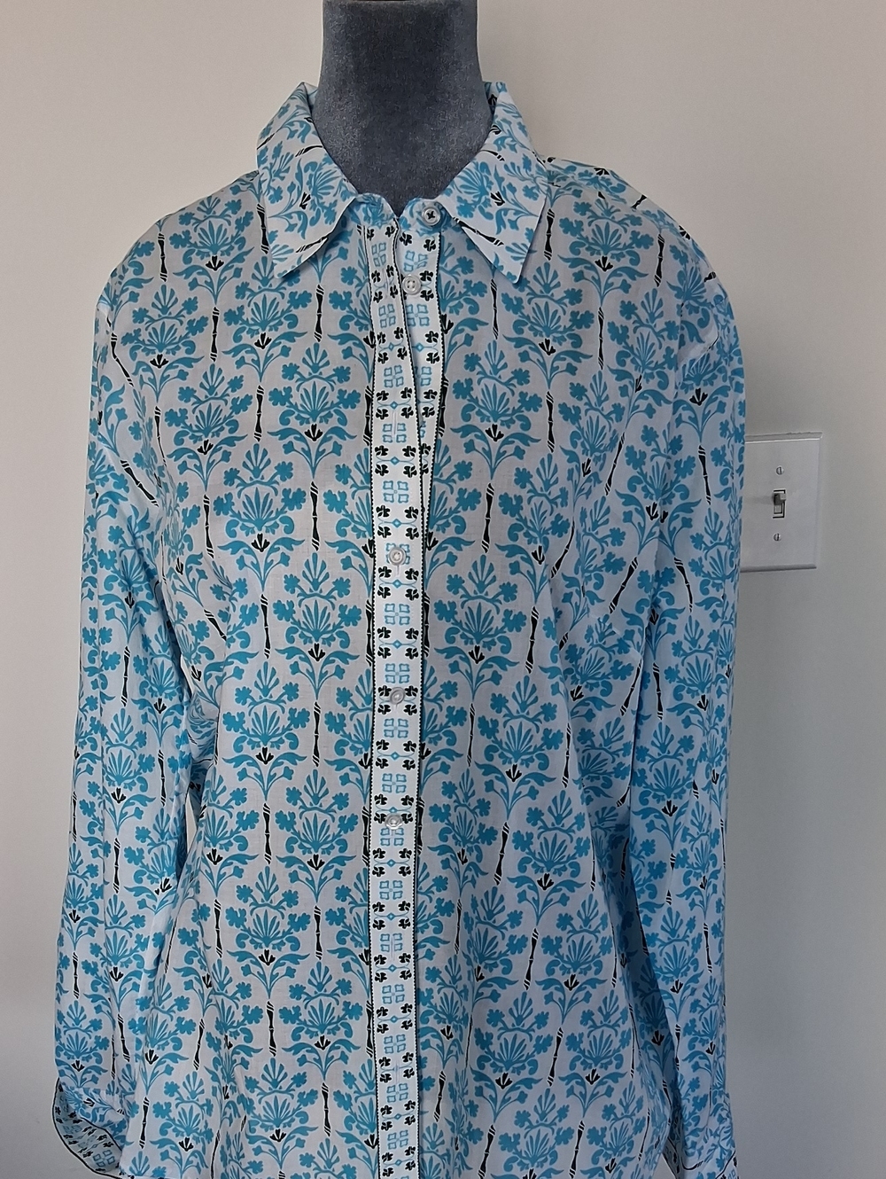 Talbots Teal and White Floral Button-Front Blouse